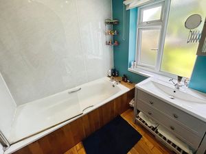 Bathroom- click for photo gallery